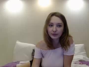 crystal_f0x chaturbate