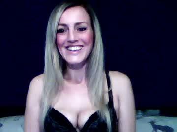 holly_honey chaturbate